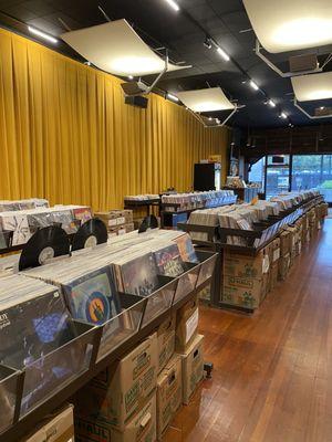 Glasshouse Records Store