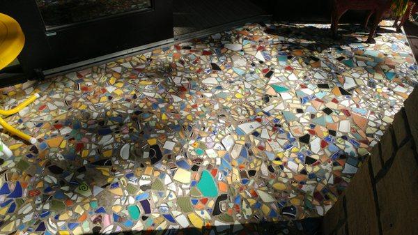 Floor outside the entry ... Cute mosaic