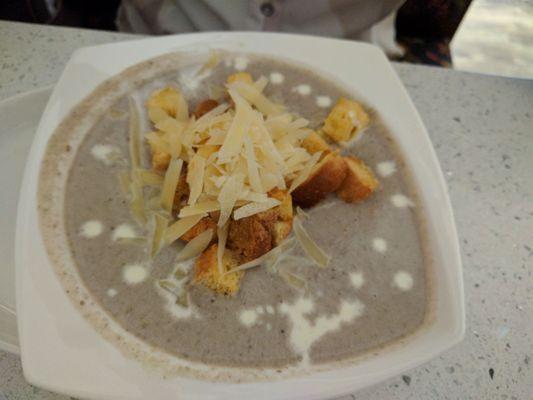 Mushroom cream soup