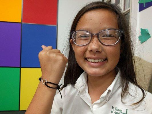 There's always a fun (and usually educational) activity to do at Dr. Maruko's office. Like these cute infinity bracelets.