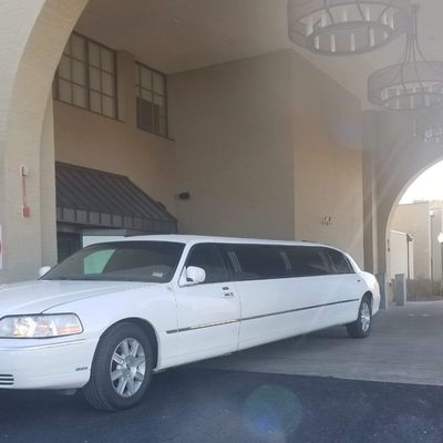 9 passenger White Stretch Limousine