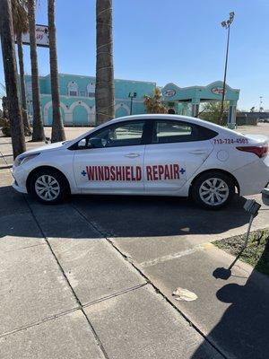 Windshield Hospital