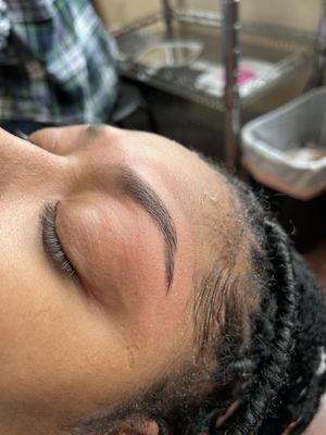 Eyebrow waxing can give your eyebrows a beautiful shape you never imagined!