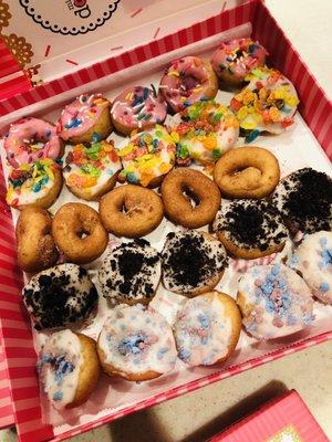 25 variety mini donuts