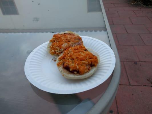 vegan bagel pizza from rachel's cosmic cuisine (ellora wellness pre-launch party)