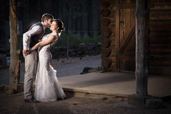 A kiss at a High Desert Museum wedding.