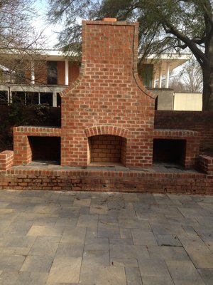 we do outdoor fireplaces