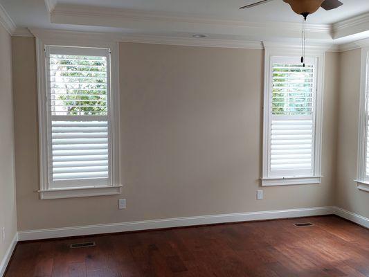 3.5" Composite Shutters with hidden tilt