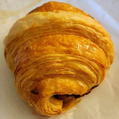 Prosciutto and cheese croissant