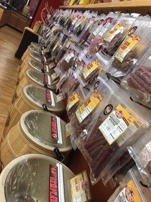 Bulk jerky row