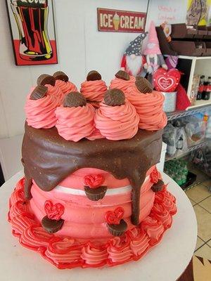 Valentine's giveaway cake