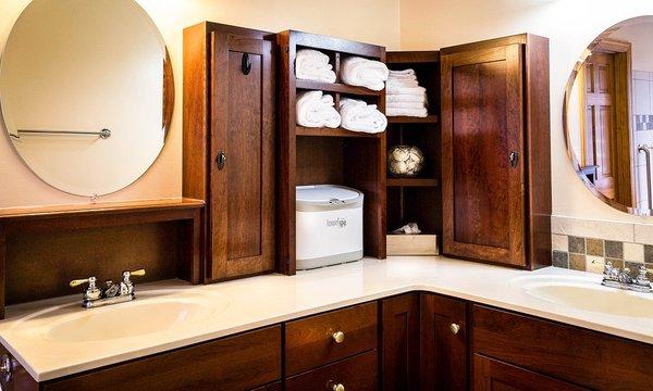 Ogle's Custom Cabinets is a custom cabinet builder and cabinet manufacturer. We will worth closely with the property owner to...