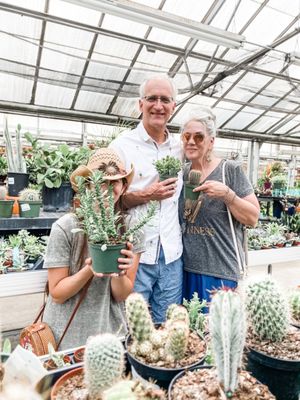 Strange's Florists Greenhouses & Garden Centers