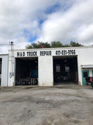 M & D Truck Repair