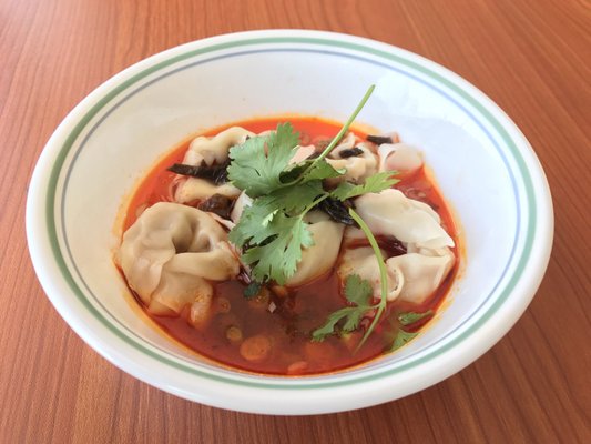 Wonton in chili oil