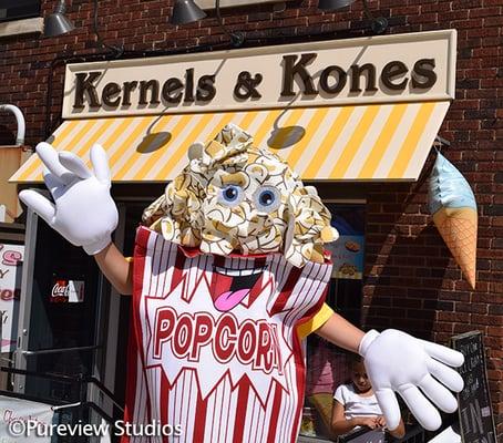 Kernels and Kones