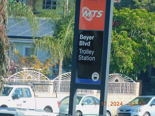 Welcome to the Beyer Blvd Transit Center find a parking space for the trolleys they do come every 15 minutes.