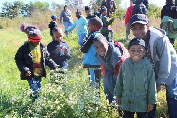 after school program field trip to the farm