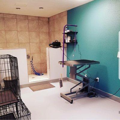 Our beautiful, new grooming facility!  We do all over our grooms straight through, so your pet is never waiting.