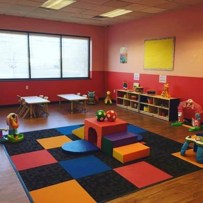 Red Robin Room (Young Toddlers: 12 months to 18 months)