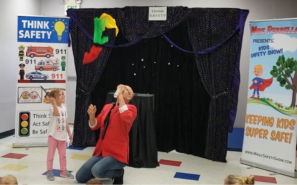 kids learning all about staying safe in our Magic Safety Show