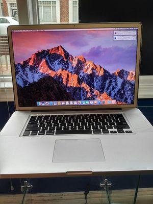 MacBook Pro 17"