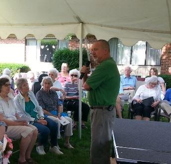 Dr Steve Newton giving a community speech.