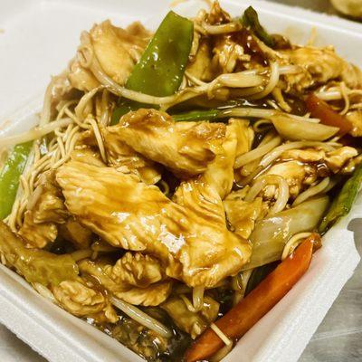 Chicken Lo Mein