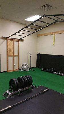 Power lifting space