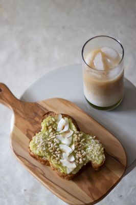 Pandan toast & pandan iced coffee