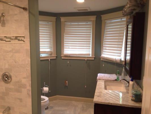 New bathroom with marble tiles