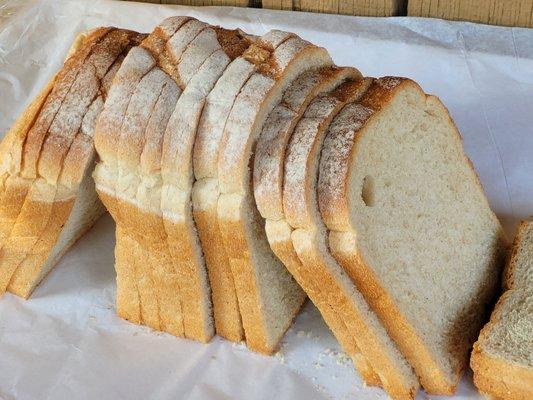 FRENCH LEVAIN PULLMAN (1.25 lbs.) $9