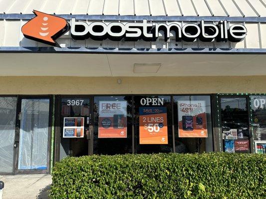 Boost Mobile Store Front