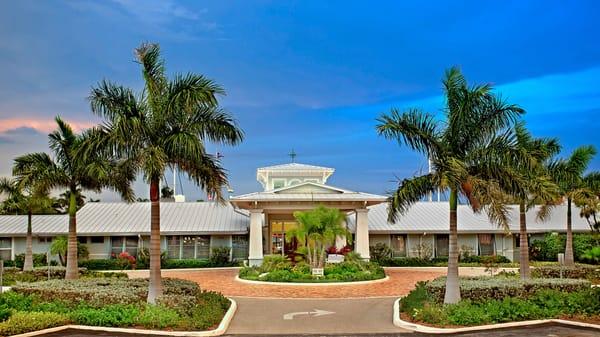 Bird Key Yacht Club