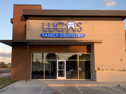 Lucas Family Dentistry