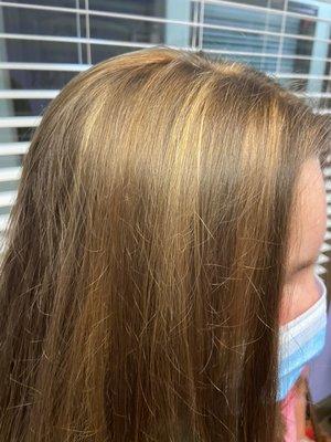 CaramelBlonde highlights on naturally brown hair