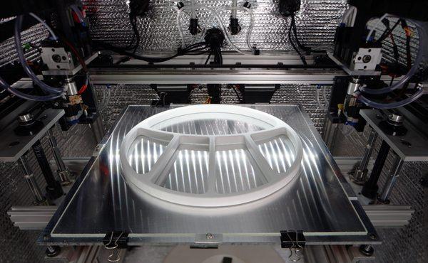 The AON-M print bed.