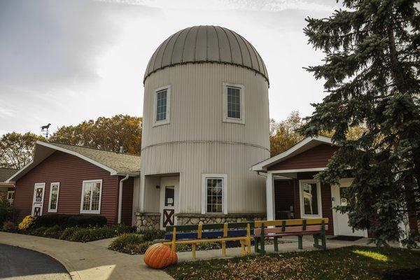 The Red Barn serves Lower Elementary students: 1st - 3rd grade