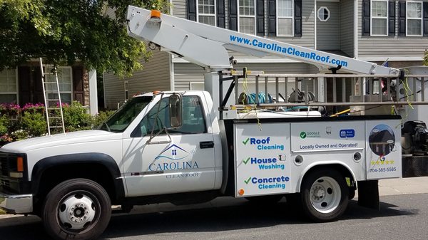 Carolina Clean Roof Service truck! ON TIME!!