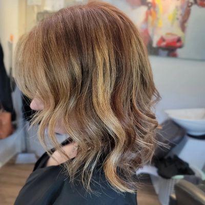 Root touchup with bayalage highlights