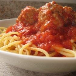 Spaghetti and meatball with a fresh homemade meat sauce