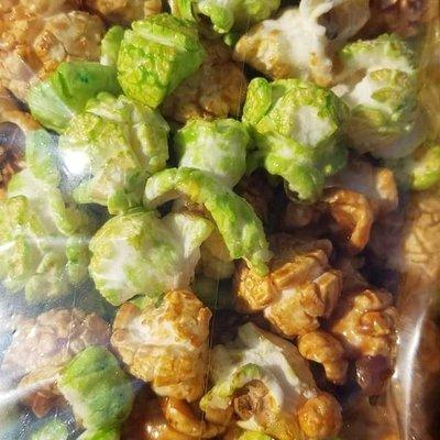 Perfectly blended carmel apple kettle corn