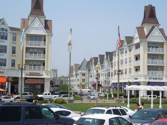 Shop the stores at Pier Village