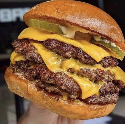 4 meat 4 cheese smash burger