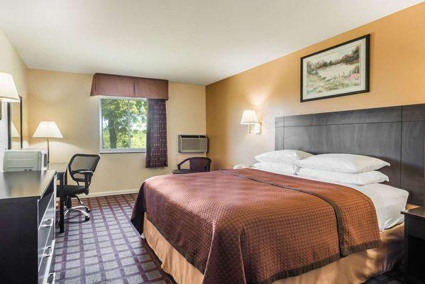 Super 8 By Wyndham Higginsville