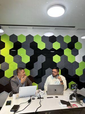 Podcast "hackeando negocios"