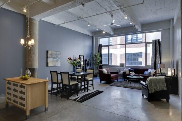 Staging by Lionheart Custom Vacant Staging Residential Loft, Minneapolis Staged Living Room