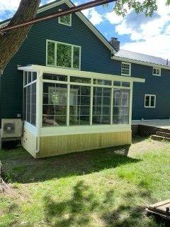 M-200 3-Season Sunroom.