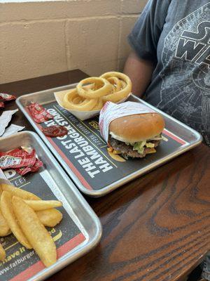 Single cheese far burger with onion rings