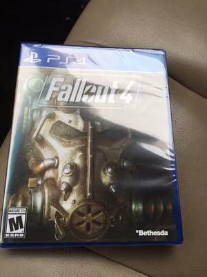 FALLOUT 4 for the PS4